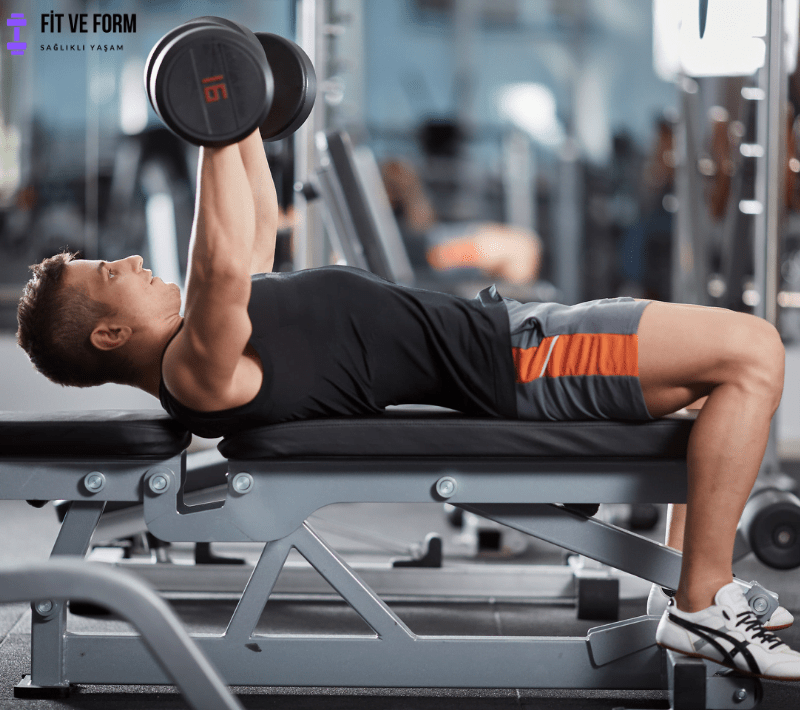 Chest press nedir? Nereyi çalıştırır? Nasıl yapılmalı? 2 Chest press nedir