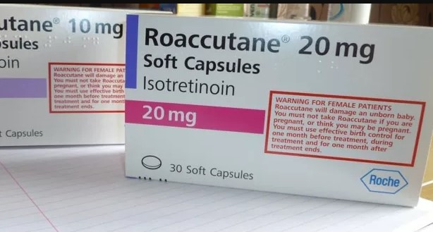 kimlere-roaccutane-ilac-tedavisi-uygulanmaz